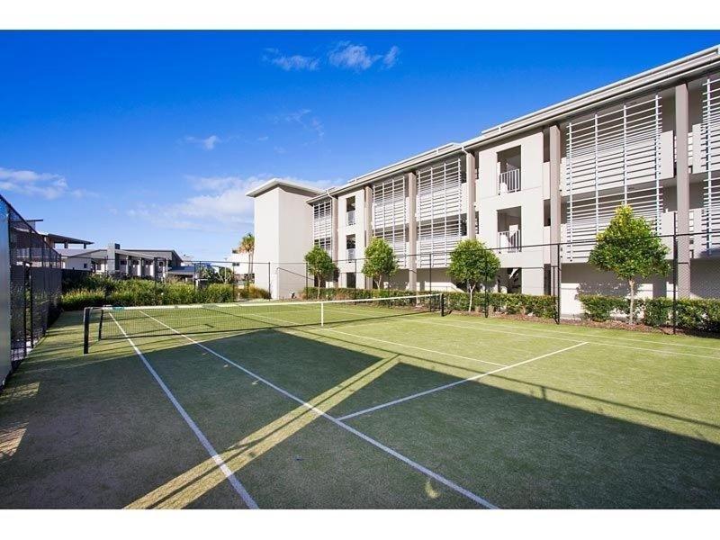 Pool View At Peppers Salt By Uholiday 2br 1br And Options Available Apartment